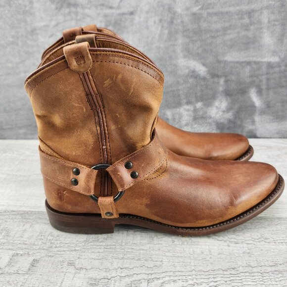 Frye Brown Women Size 6.5B Leather Ankle Boots Classic Design with Buckle Detail - Picture 5 of 13